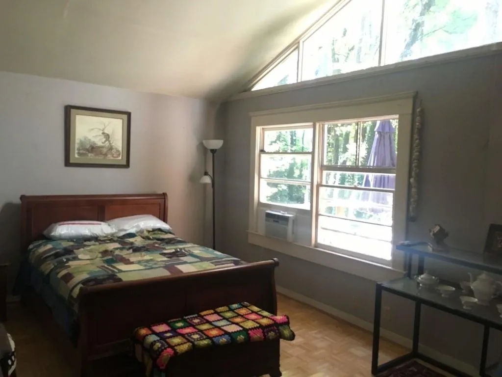 4832 Merlendale Drive, Atlanta, Georgia 30327, 5 Bedrooms Bedrooms, ,3 BathroomsBathrooms,Residential,Sold,4832 Merlendale Drive,6519929