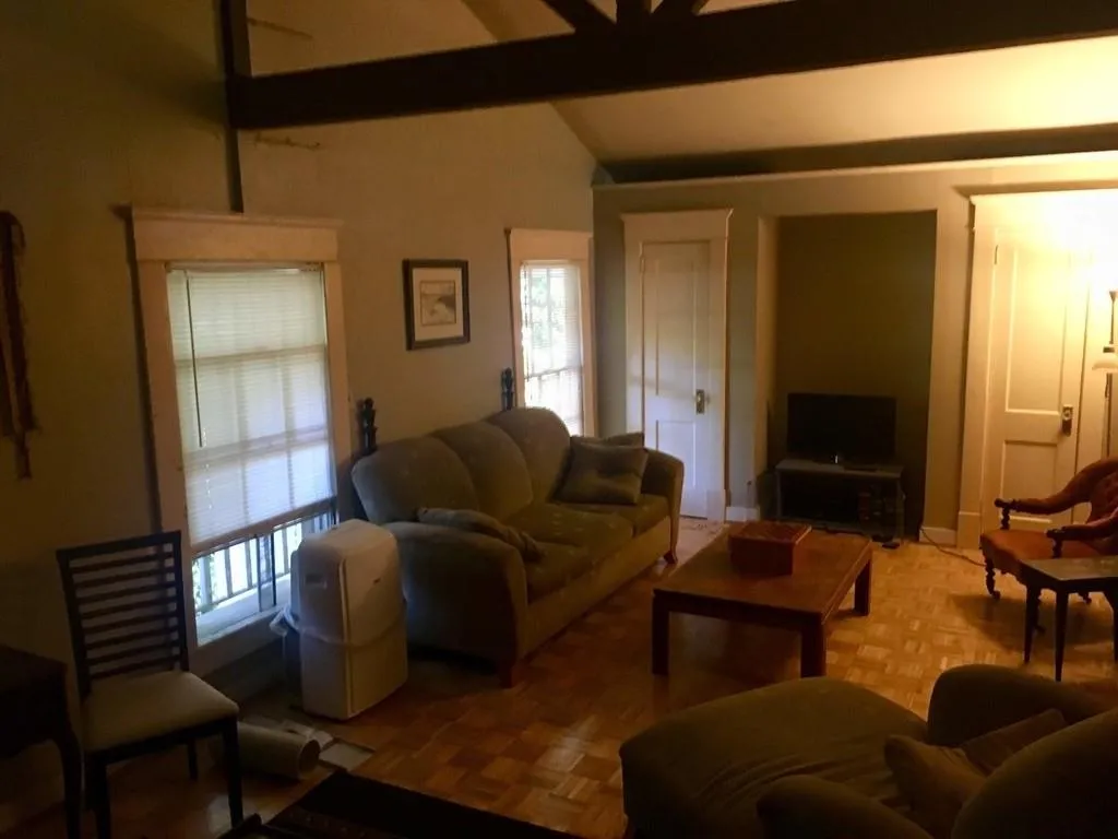 4832 Merlendale Drive, Atlanta, Georgia 30327, 5 Bedrooms Bedrooms, ,3 BathroomsBathrooms,Residential,Sold,4832 Merlendale Drive,6519929