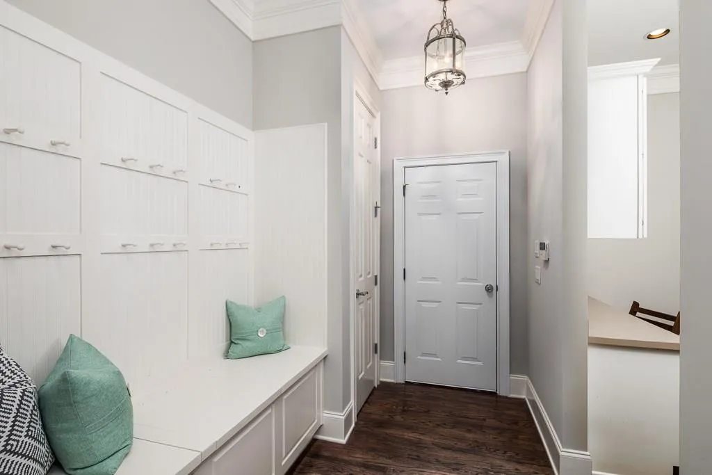 825 Glengate Place, Sandy Springs, Georgia 30328, 6 Bedrooms Bedrooms, ,5 BathroomsBathrooms,Residential,Sold,825 Glengate Place,5994068 825 Glengate Place, Sandy Springs, Georgia 30328, 6 Bedrooms Bedrooms, ,5 BathroomsBathrooms,Residential,Sold,825 Glengate Place,5994068