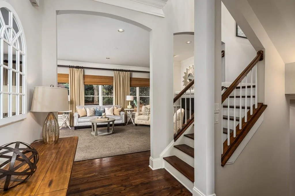 825 Glengate Place, Sandy Springs, Georgia 30328, 6 Bedrooms Bedrooms, ,5 BathroomsBathrooms,Residential,Sold,825 Glengate Place,5994068 825 Glengate Place, Sandy Springs, Georgia 30328, 6 Bedrooms Bedrooms, ,5 BathroomsBathrooms,Residential,Sold,825 Glengate Place,5994068