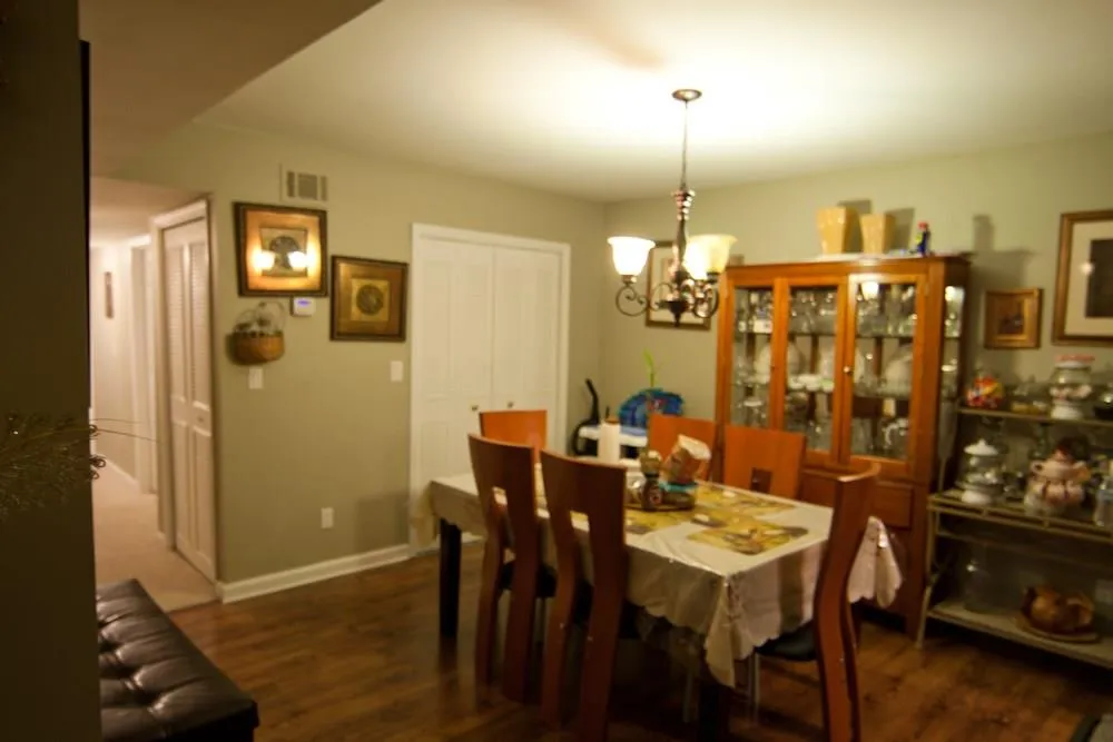 6851 Roswell Road Unit H24, Atlanta, Georgia 30328, 2 Bedrooms Bedrooms, ,2 BathroomsBathrooms,Residential,Sold,6851 Roswell Road Unit H24,5962967