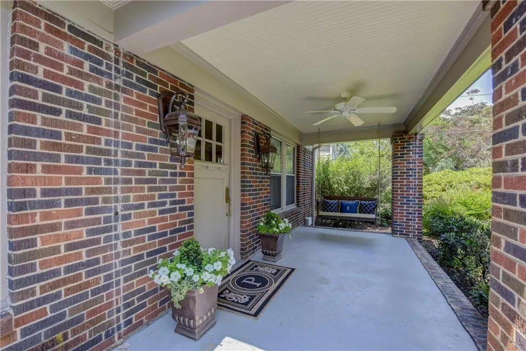 2212 Willow Avenue Ne, Atlanta, Georgia 30305, 2 Bedrooms Bedrooms, ,2 BathroomsBathrooms,Residential,Sold,2212 Willow Avenue Ne,6010982