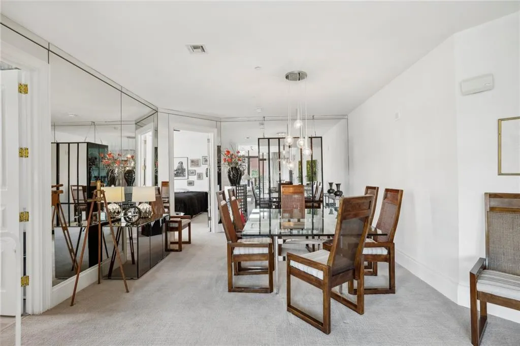 750 Park Avenue Ne Unit 6s, Atlanta, Georgia 30326, 2 Bedrooms Bedrooms, ,2 BathroomsBathrooms,Residential,For Sale,750 Park Avenue Ne Unit 6s,7373452