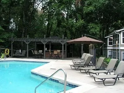 5149 Roswell Road Unit 1/49, Atlanta, Georgia 30342, 2 Bedrooms Bedrooms, ,1 BathroomBathrooms,Residential,Sold,5149 Roswell Road Unit 1/49,5830103