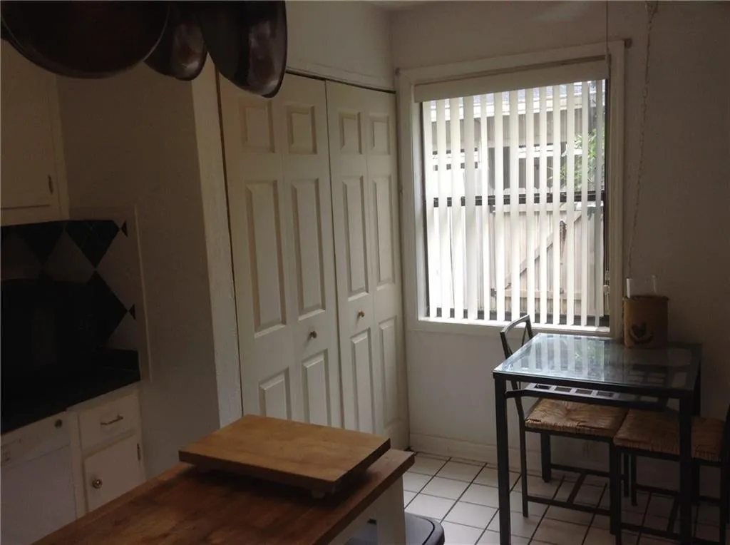 370 N River Parkway Unit F, Sandy Springs, Georgia 30350, 3 Bedrooms Bedrooms, ,2 BathroomsBathrooms,Residential,Sold,370 N River Parkway Unit F,5742349