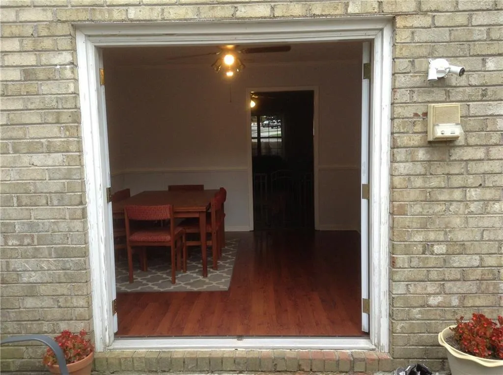 370 N River Parkway Unit F, Sandy Springs, Georgia 30350, 3 Bedrooms Bedrooms, ,2 BathroomsBathrooms,Residential,Sold,370 N River Parkway Unit F,5742349