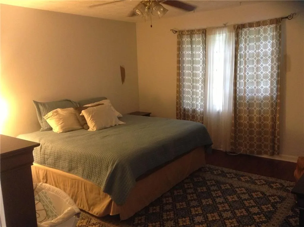 370 N River Parkway Unit F, Sandy Springs, Georgia 30350, 3 Bedrooms Bedrooms, ,2 BathroomsBathrooms,Residential,Sold,370 N River Parkway Unit F,5742349