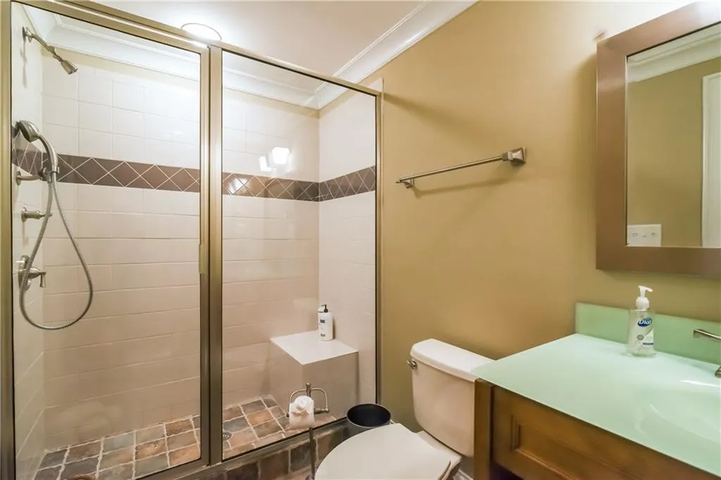 146 Hardeman Road, Sandy Springs, Georgia 30342, 5 Bedrooms Bedrooms, ,5 BathroomsBathrooms,Residential,Sold,146 Hardeman Road,5765124