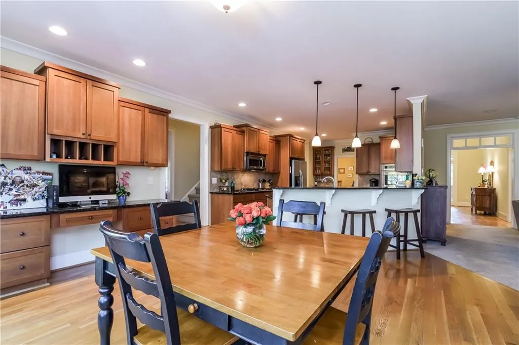 146 Hardeman Road, Sandy Springs, Georgia 30342, 5 Bedrooms Bedrooms, ,5 BathroomsBathrooms,Residential,Sold,146 Hardeman Road,5765124