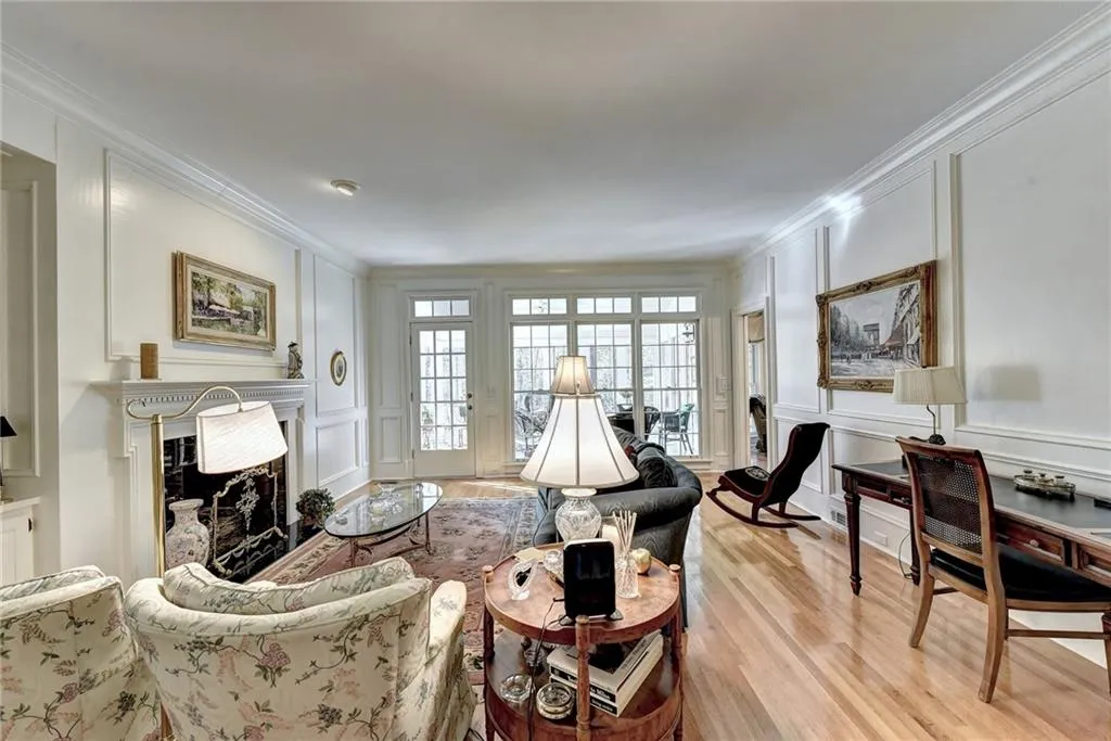 1570 Misty Oaks Drive, Sandy Springs, Georgia 30350, 5 Bedrooms Bedrooms, ,4 BathroomsBathrooms,Residential,Sold,1570 Misty Oaks Drive,6805596