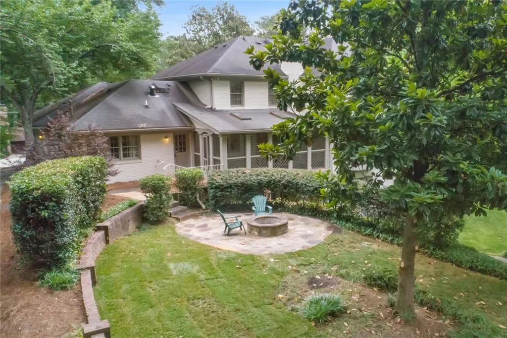 6200 Old Hickory Point, Atlanta, Georgia 30328, 5 Bedrooms Bedrooms, ,5 BathroomsBathrooms,Residential,Sold,6200 Old Hickory Point,6567715