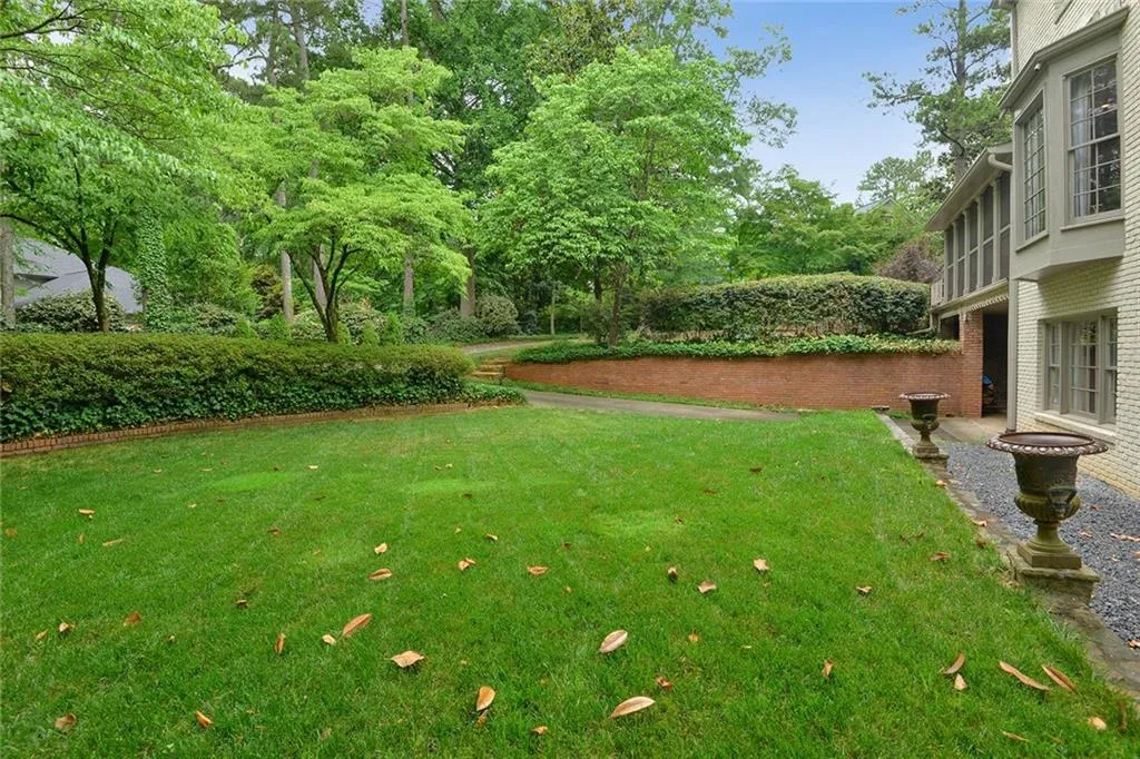 6200 Old Hickory Point, Atlanta, Georgia 30328, 5 Bedrooms Bedrooms, ,5 BathroomsBathrooms,Residential,Sold,6200 Old Hickory Point,6567715