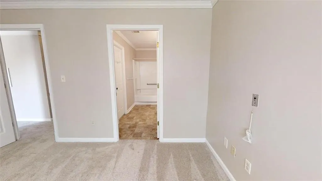 300 Johnson Ferry Road Ne Unit B312, Sandy Springs, Georgia 30328, 1 Bedroom Bedrooms, ,1 BathroomBathrooms,Residential,Sold,300 Johnson Ferry Road Ne Unit B312,6620836