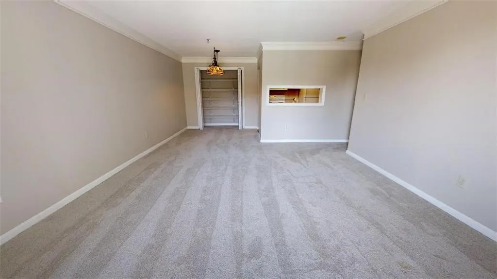 300 Johnson Ferry Road Ne Unit B312, Sandy Springs, Georgia 30328, 1 Bedroom Bedrooms, ,1 BathroomBathrooms,Residential,Sold,300 Johnson Ferry Road Ne Unit B312,6620836