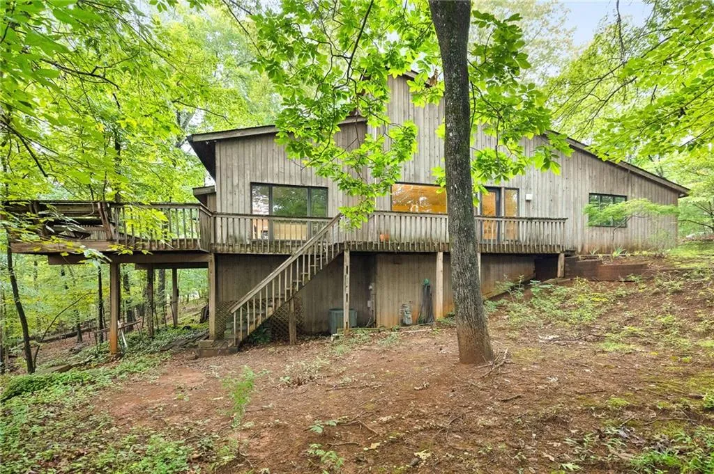 5680 Whitner Drive, Atlanta, Georgia 30327, 3 Bedrooms Bedrooms, ,2 BathroomsBathrooms,Residential,For Sale,5680 Whitner Drive,7646920