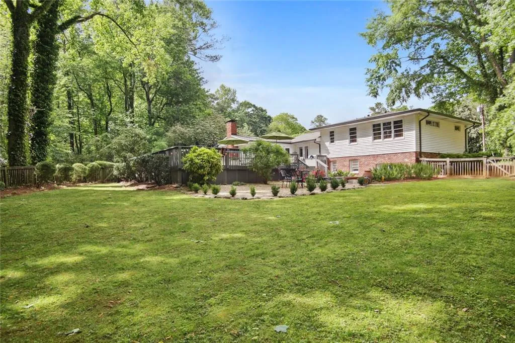 4660 Hitching Post Trail Ne, Atlanta, Georgia 30342, 3 Bedrooms Bedrooms, ,3 BathroomsBathrooms,Residential,Sold,4660 Hitching Post Trail Ne,7041206