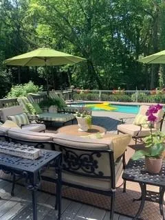 4660 Hitching Post Trail Ne, Atlanta, Georgia 30342, 3 Bedrooms Bedrooms, ,3 BathroomsBathrooms,Residential,Sold,4660 Hitching Post Trail Ne,7041206