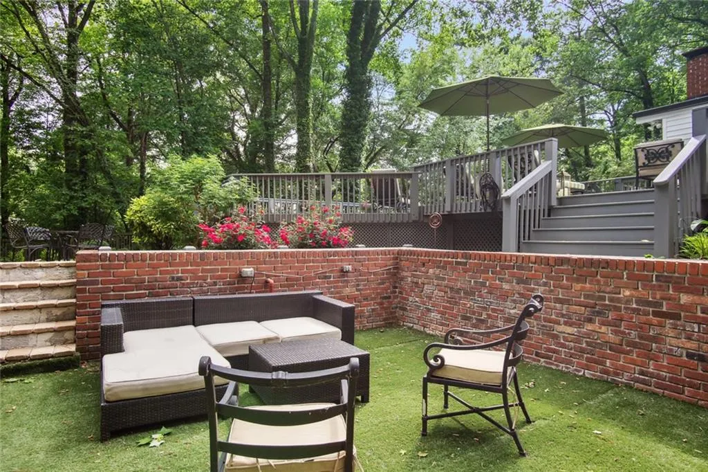 4660 Hitching Post Trail Ne, Atlanta, Georgia 30342, 3 Bedrooms Bedrooms, ,3 BathroomsBathrooms,Residential,Sold,4660 Hitching Post Trail Ne,7041206