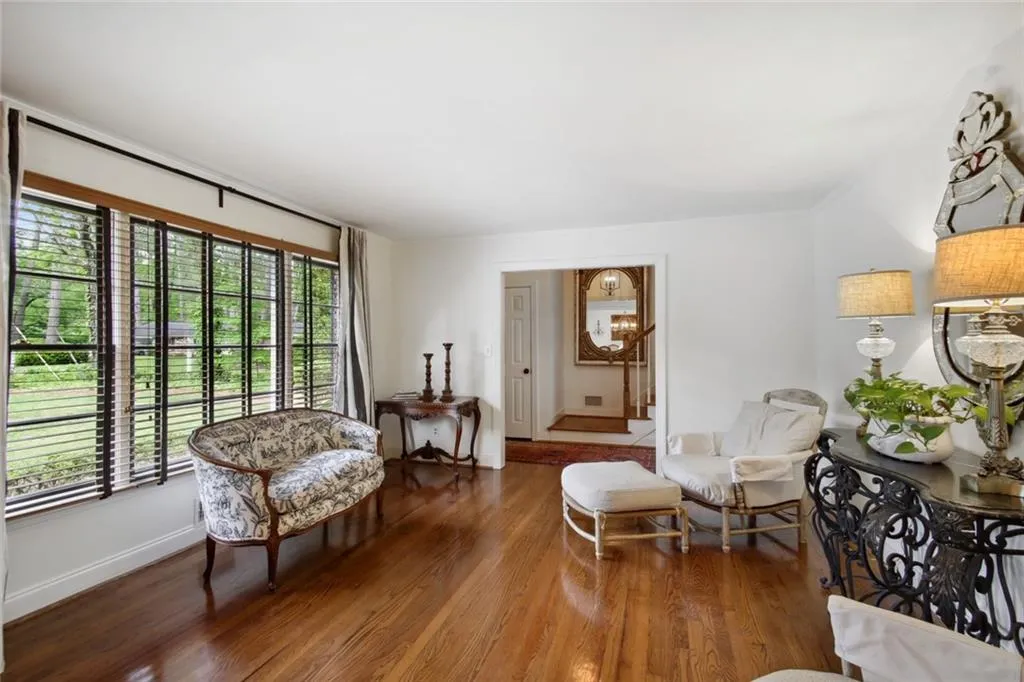 4660 Hitching Post Trail Ne, Atlanta, Georgia 30342, 3 Bedrooms Bedrooms, ,3 BathroomsBathrooms,Residential,Sold,4660 Hitching Post Trail Ne,7041206