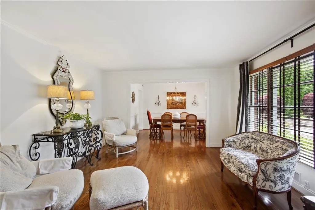 4660 Hitching Post Trail Ne, Atlanta, Georgia 30342, 3 Bedrooms Bedrooms, ,3 BathroomsBathrooms,Residential,Sold,4660 Hitching Post Trail Ne,7041206