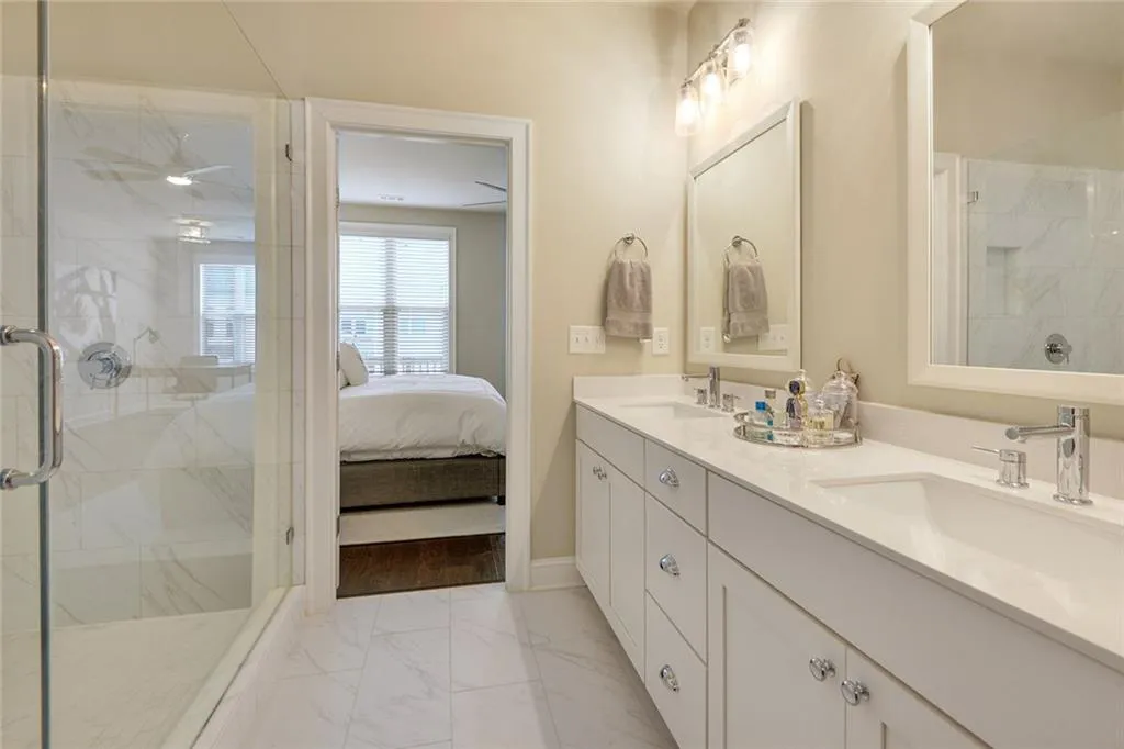 4336 Parkside Place, Sandy Springs, Georgia 30342, 3 Bedrooms Bedrooms, ,3 BathroomsBathrooms,Residential,Sold,4336 Parkside Place,6722025