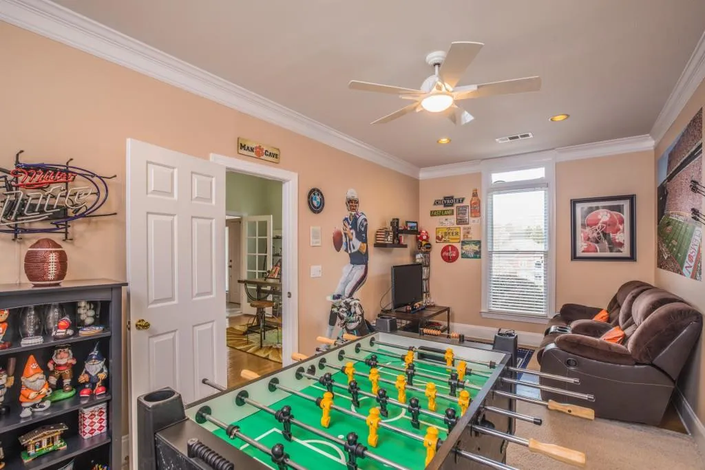 780 Spalding Heights Drive, Atlanta, Georgia 30350, 5 Bedrooms Bedrooms, ,4 BathroomsBathrooms,Residential,Sold,780 Spalding Heights Drive,5968800