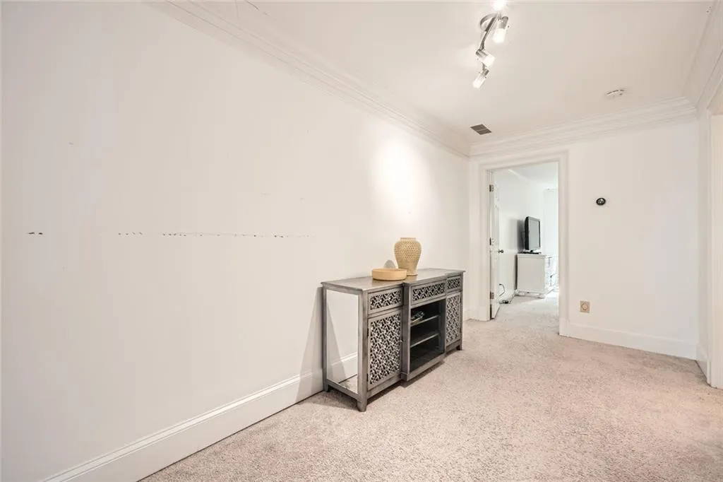 Upatairs loft area leading to spacious bedrooms and bonus room.