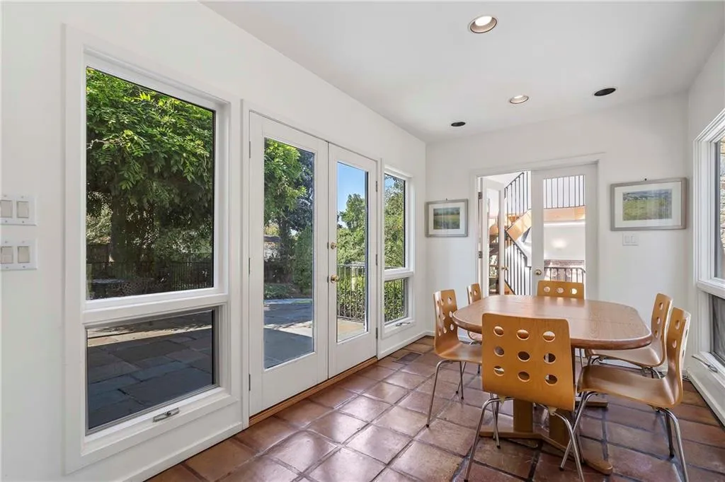 68 N Muscogee Avenue Nw, Atlanta, Georgia 30305, 5 Bedrooms Bedrooms, ,5 BathroomsBathrooms,Residential,For Sale,68 N Muscogee Avenue Nw,7647308