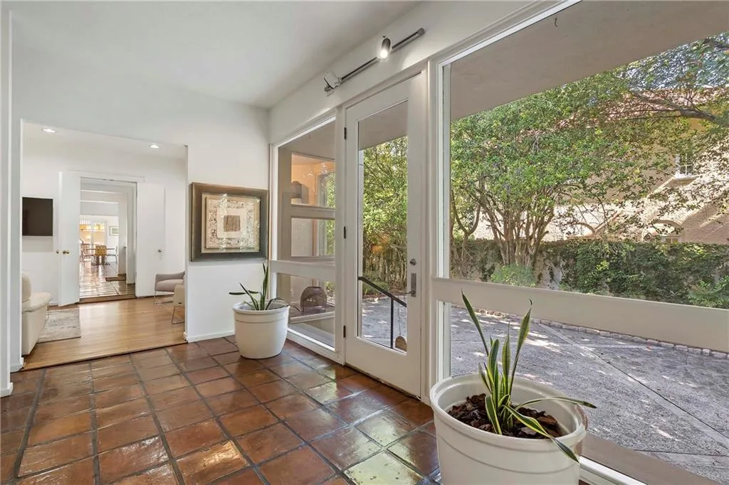 68 N Muscogee Avenue Nw, Atlanta, Georgia 30305, 5 Bedrooms Bedrooms, ,5 BathroomsBathrooms,Residential,For Sale,68 N Muscogee Avenue Nw,7647308