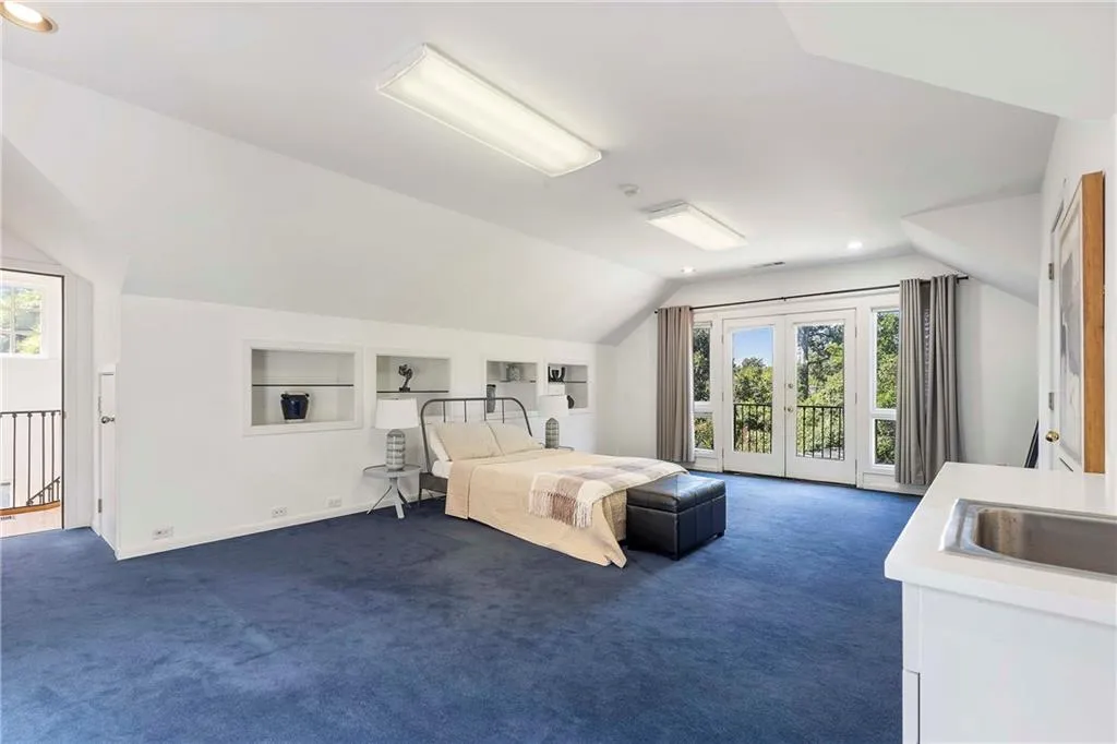 68 N Muscogee Avenue Nw, Atlanta, Georgia 30305, 5 Bedrooms Bedrooms, ,5 BathroomsBathrooms,Residential,For Sale,68 N Muscogee Avenue Nw,7647308