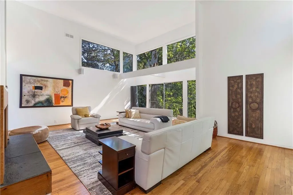 68 N Muscogee Avenue Nw, Atlanta, Georgia 30305, 5 Bedrooms Bedrooms, ,5 BathroomsBathrooms,Residential,For Sale,68 N Muscogee Avenue Nw,7647308