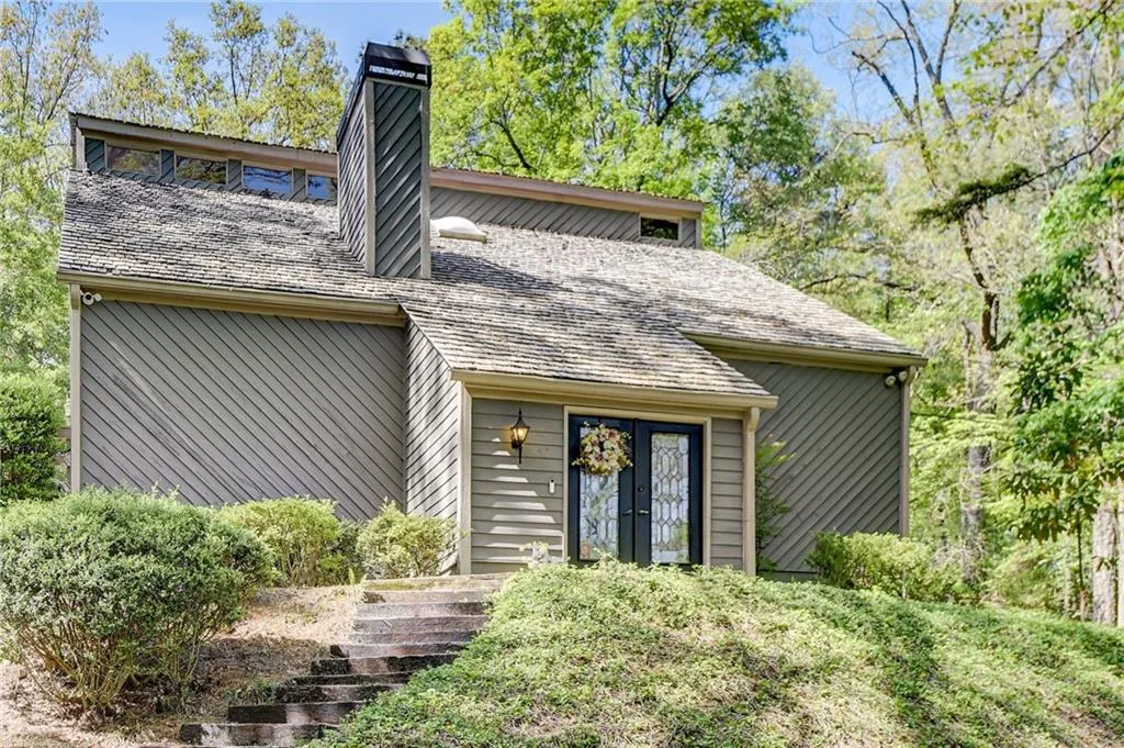 7910 Innsbruck Drive, Atlanta, Georgia 30350, 4 Bedrooms Bedrooms, ,3 BathroomsBathrooms,Residential,Sold,7910 Innsbruck Drive,7371463