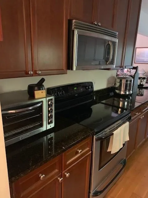 750 Dalrymple Road Unit F1, Atlanta, Georgia 30328, 4 Bedrooms Bedrooms, ,2 BathroomsBathrooms,Residential,Sold,750 Dalrymple Road Unit F1,6597856