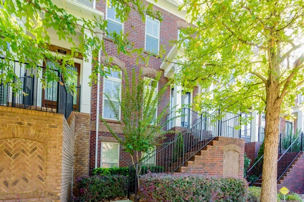 149 Alderwood Hill Unit 114, Sandy Springs, Georgia 30328, 3 Bedrooms Bedrooms, ,3 BathroomsBathrooms,Residential,Sold,149 Alderwood Hill Unit 114,5928288
