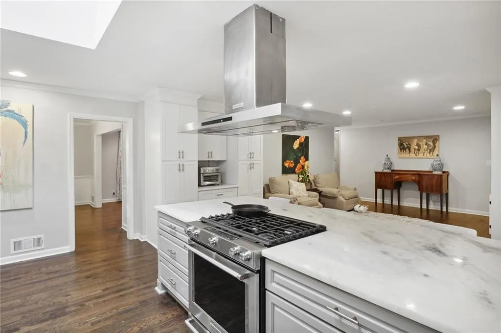 835 Starlight Drive Ne, Sandy Springs, Georgia 30342, 3 Bedrooms Bedrooms, ,2 BathroomsBathrooms,Residential,Sold,835 Starlight Drive Ne,7091175 835 Starlight Drive Ne, Sandy Springs, Georgia 30342, 3 Bedrooms Bedrooms, ,2 BathroomsBathrooms,Residential,Sold,835 Starlight Drive Ne,7091175