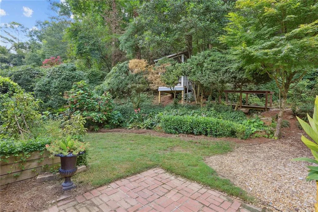 835 Starlight Drive Ne, Sandy Springs, Georgia 30342, 3 Bedrooms Bedrooms, ,2 BathroomsBathrooms,Residential,Sold,835 Starlight Drive Ne,7091175 835 Starlight Drive Ne, Sandy Springs, Georgia 30342, 3 Bedrooms Bedrooms, ,2 BathroomsBathrooms,Residential,Sold,835 Starlight Drive Ne,7091175