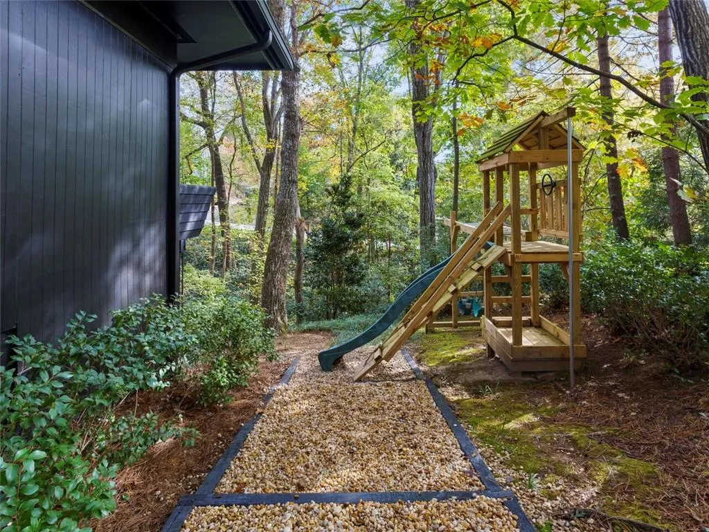 5190 Vernon Springs Trail, Atlanta, Georgia 30327, 4 Bedrooms Bedrooms, ,3 BathroomsBathrooms,Residential,Sold,5190 Vernon Springs Trail,6967552 5190 Vernon Springs Trail, Atlanta, Georgia 30327, 4 Bedrooms Bedrooms, ,3 BathroomsBathrooms,Residential,Sold,5190 Vernon Springs Trail,6967552