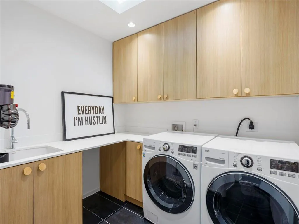 5190 Vernon Springs Trail, Atlanta, Georgia 30327, 4 Bedrooms Bedrooms, ,3 BathroomsBathrooms,Residential,Sold,5190 Vernon Springs Trail,6967552 5190 Vernon Springs Trail, Atlanta, Georgia 30327, 4 Bedrooms Bedrooms, ,3 BathroomsBathrooms,Residential,Sold,5190 Vernon Springs Trail,6967552