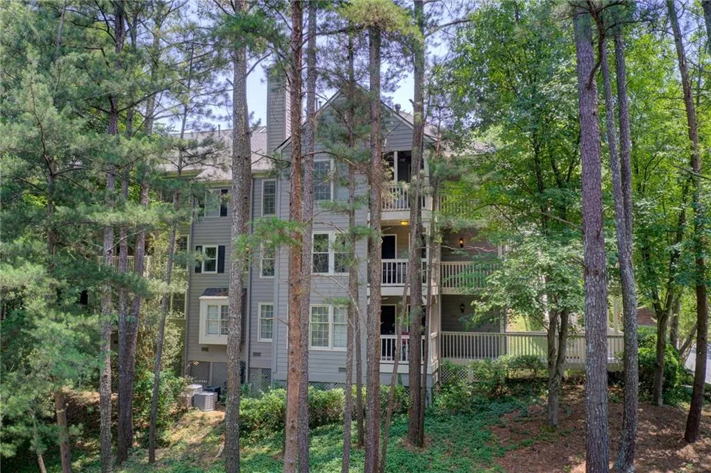 802 Camden Court, Sandy Springs, Georgia 30327, 2 Bedrooms Bedrooms, ,2 BathroomsBathrooms,Residential,Sold,802 Camden Court,7255360