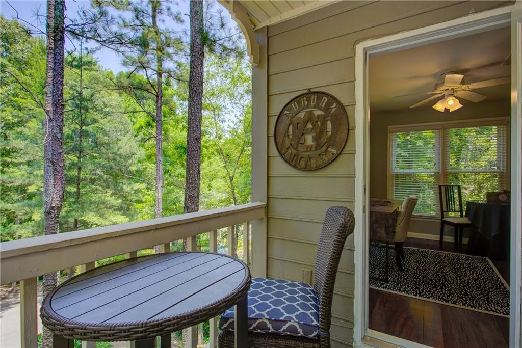 802 Camden Court, Sandy Springs, Georgia 30327, 2 Bedrooms Bedrooms, ,2 BathroomsBathrooms,Residential,Sold,802 Camden Court,7255360