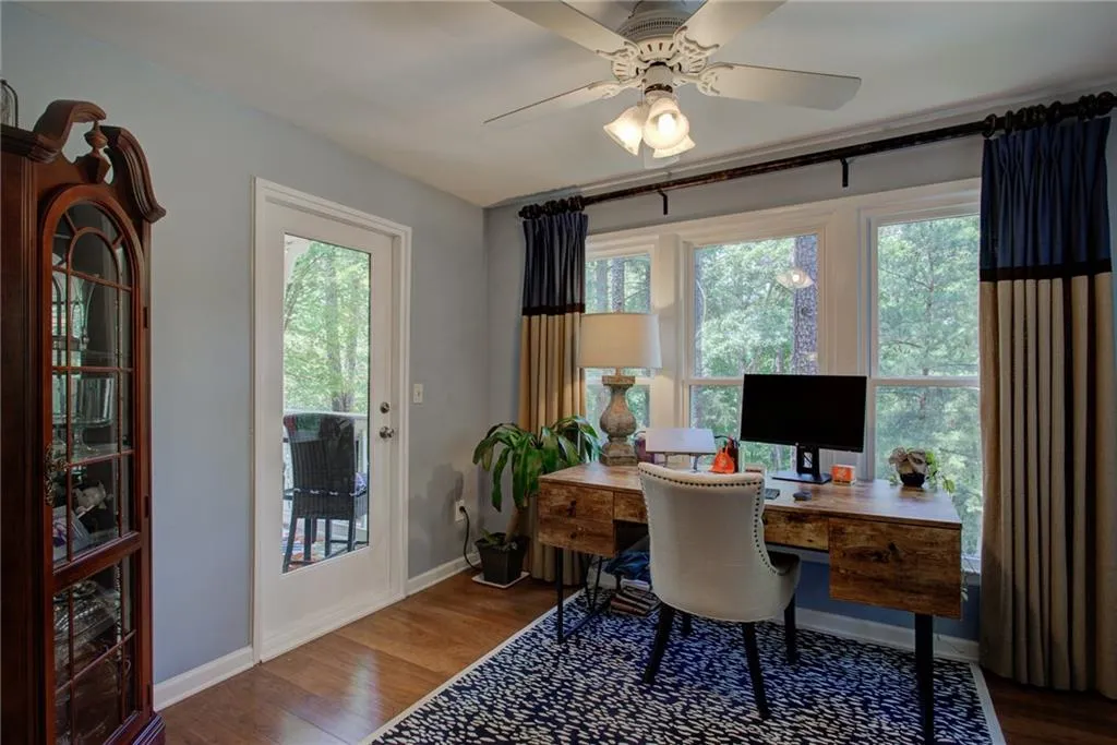 802 Camden Court, Sandy Springs, Georgia 30327, 2 Bedrooms Bedrooms, ,2 BathroomsBathrooms,Residential,Sold,802 Camden Court,7255360