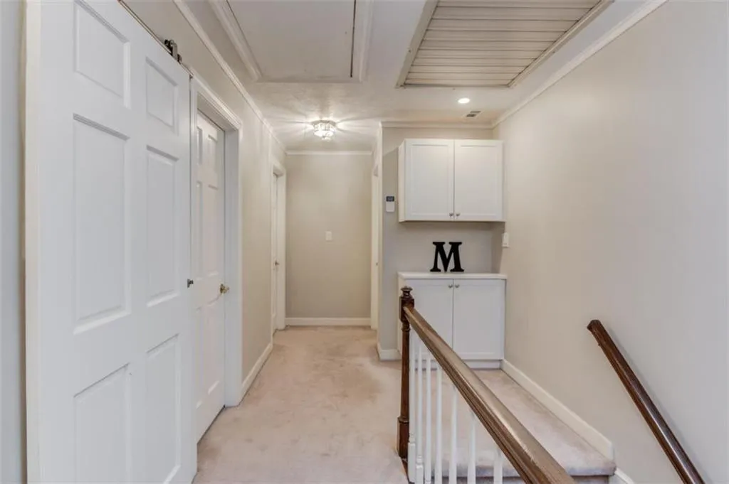 200 Spalding Circle, Sandy Springs, Georgia 30328, 6 Bedrooms Bedrooms, ,4 BathroomsBathrooms,Residential,For Sale,200 Spalding Circle,7698187