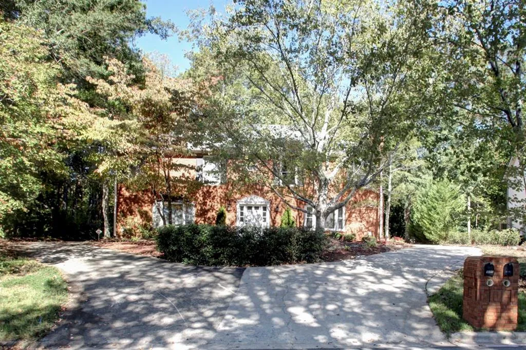 9043 Carroll Manor Drive, Sandy Springs, Georgia 30350, 2 Bedrooms Bedrooms, ,2 BathroomsBathrooms,Residential,Sold,9043 Carroll Manor Drive,5758943