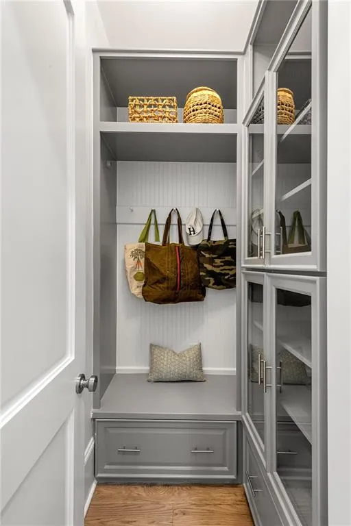 2079 Old Settlement Road Nw, Atlanta, Georgia 30327, 6 Bedrooms Bedrooms, ,6 BathroomsBathrooms,Residential,For Sale,2079 Old Settlement Road Nw,7671414