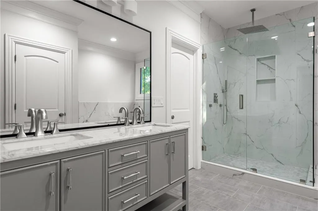 2079 Old Settlement Road Nw, Atlanta, Georgia 30327, 6 Bedrooms Bedrooms, ,6 BathroomsBathrooms,Residential,For Sale,2079 Old Settlement Road Nw,7671414