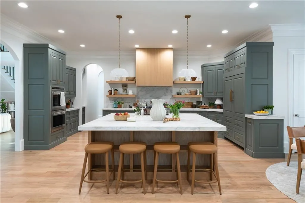 2079 Old Settlement Road Nw, Atlanta, Georgia 30327, 6 Bedrooms Bedrooms, ,6 BathroomsBathrooms,Residential,For Sale,2079 Old Settlement Road Nw,7671414