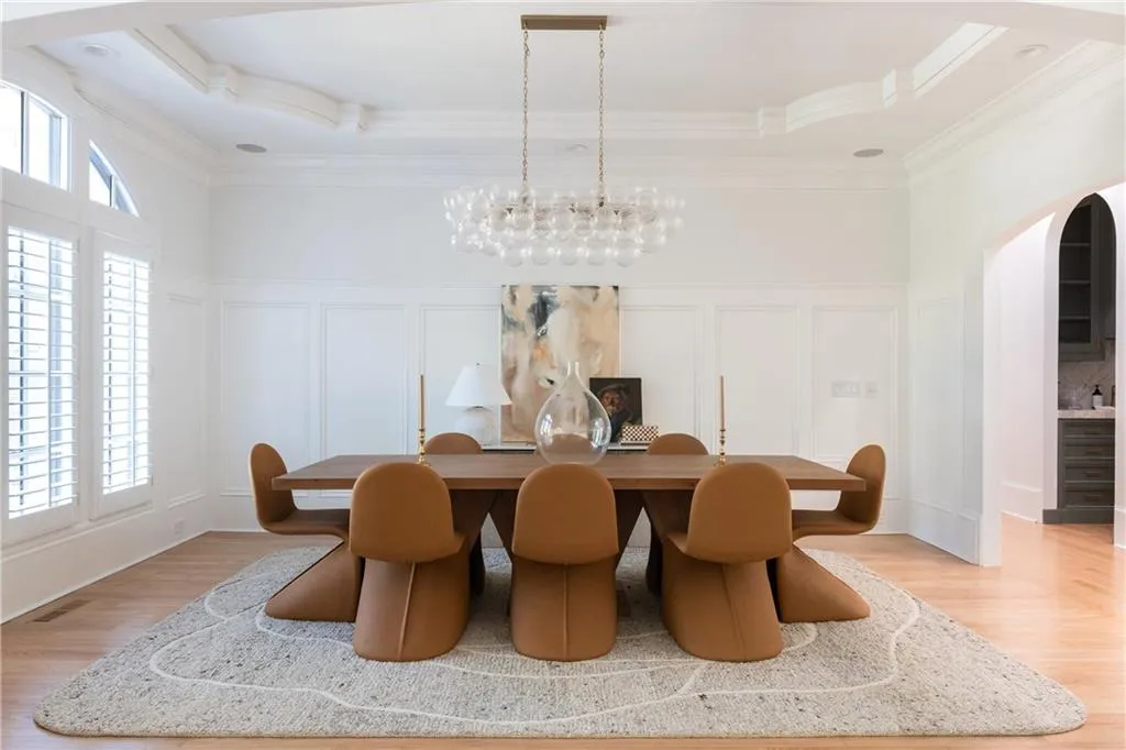 2079 Old Settlement Road Nw, Atlanta, Georgia 30327, 6 Bedrooms Bedrooms, ,6 BathroomsBathrooms,Residential,For Sale,2079 Old Settlement Road Nw,7671414