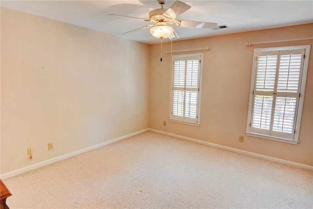 2135 Dunwoody Heritage Drive, Dunwoody, Georgia 30350, 4 Bedrooms Bedrooms, ,5 BathroomsBathrooms,Residential,Sold,2135 Dunwoody Heritage Drive,5797421