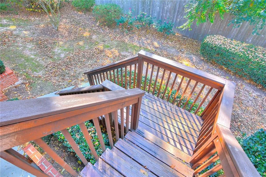 2135 Dunwoody Heritage Drive, Dunwoody, Georgia 30350, 4 Bedrooms Bedrooms, ,5 BathroomsBathrooms,Residential,Sold,2135 Dunwoody Heritage Drive,5797421