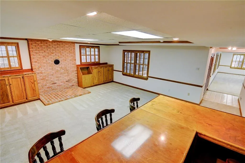 2135 Dunwoody Heritage Drive, Dunwoody, Georgia 30350, 4 Bedrooms Bedrooms, ,5 BathroomsBathrooms,Residential,Sold,2135 Dunwoody Heritage Drive,5797421